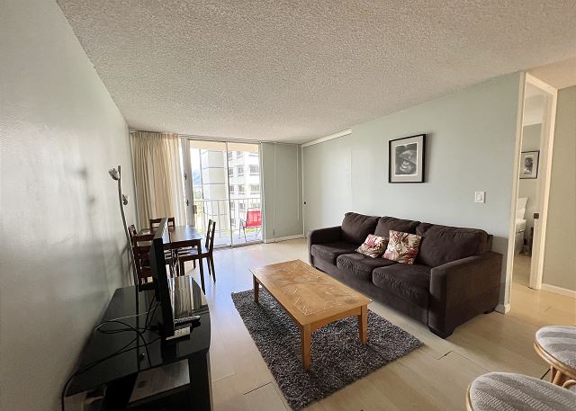 2452 Tusitala St #1109