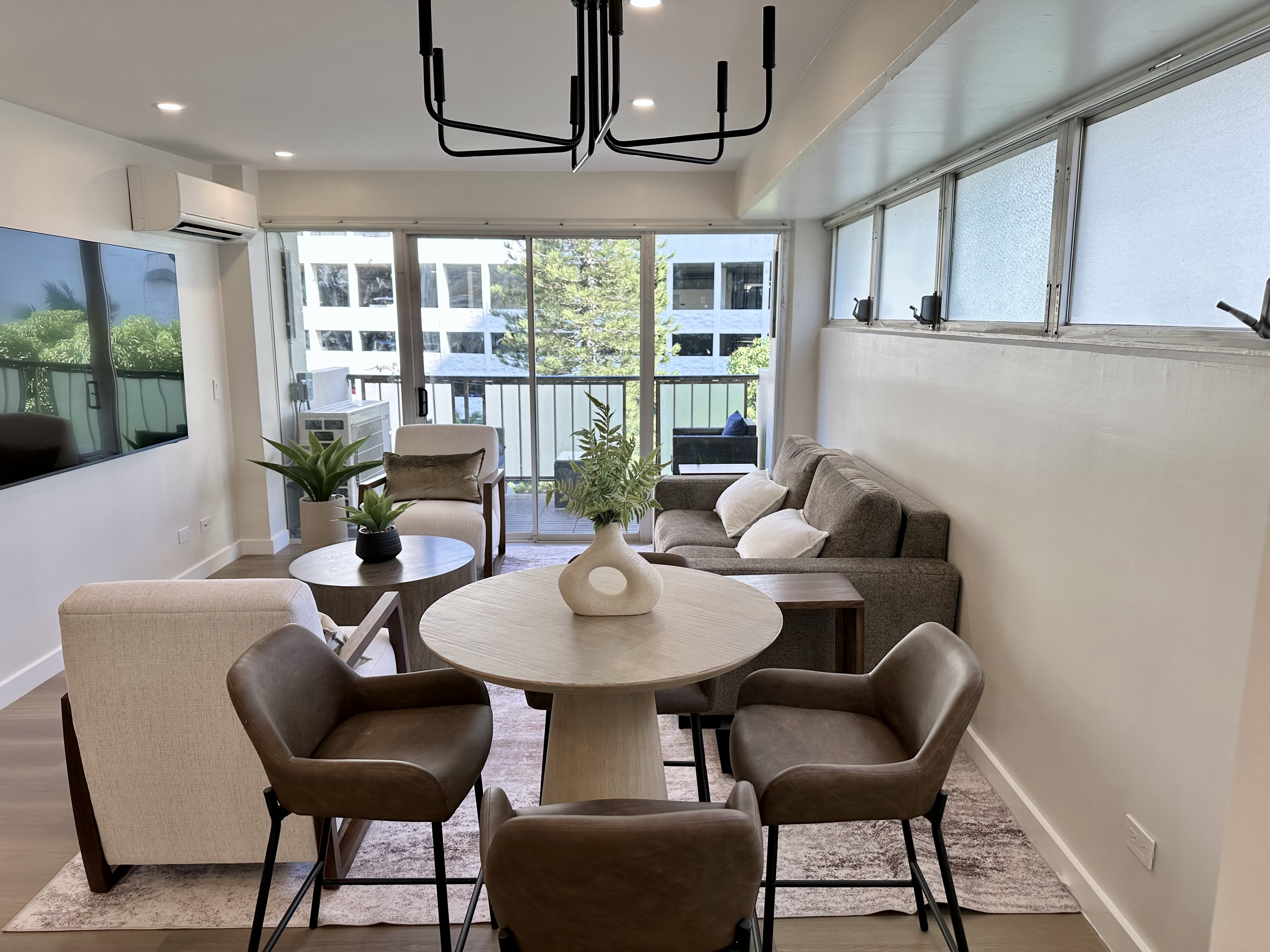 Waikiki and Oahu Vacation Rentals Managed by Happy Vacations