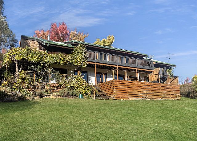 Ridge River Retreat