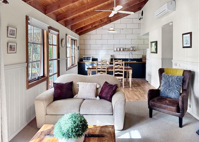 Jamieson Cottage 3