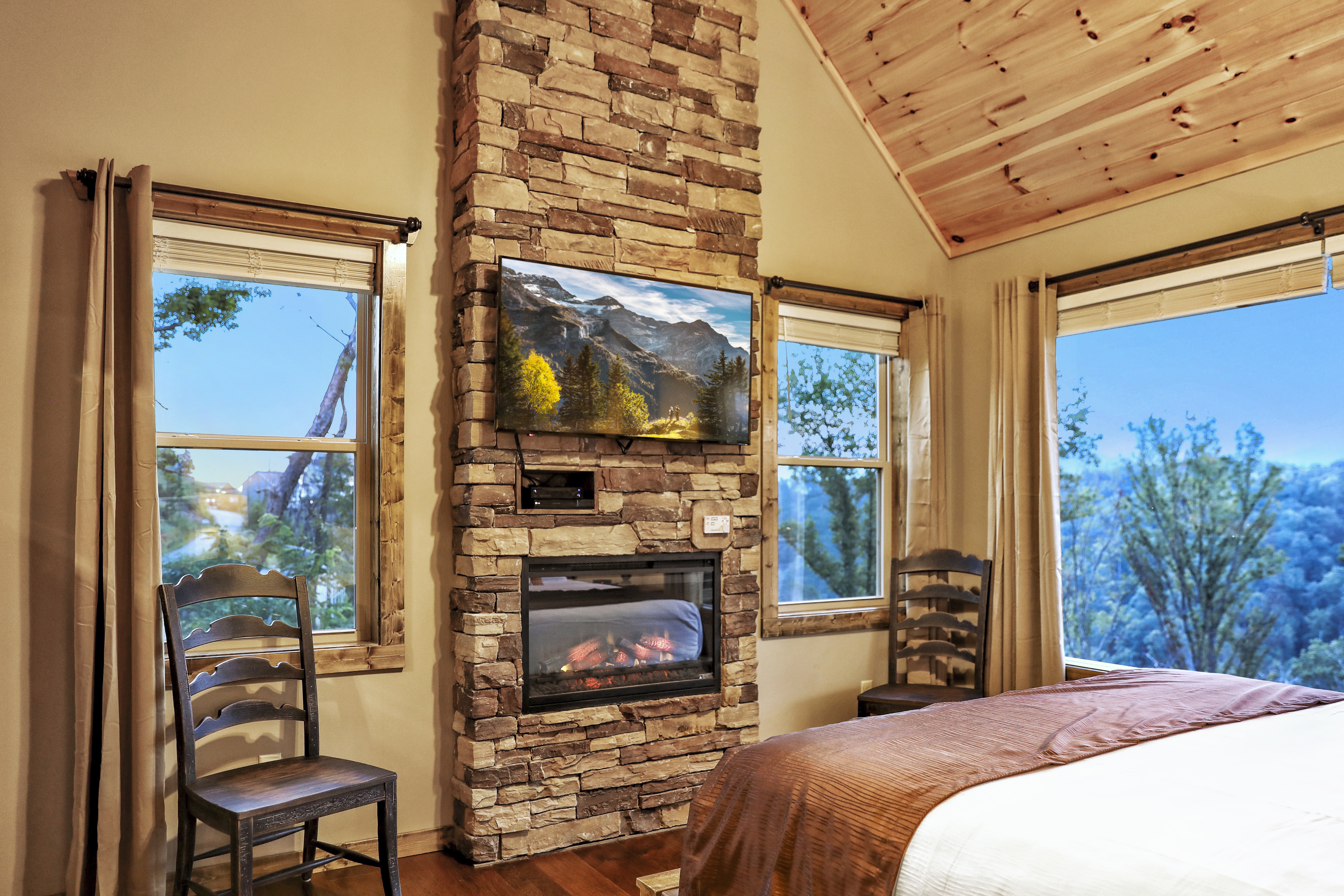 Heaven on the Horizon - Heaven's Cabins