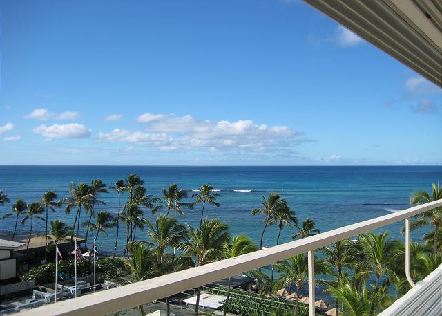 Colony Surf 809 | Honolulu Vacation Rental
