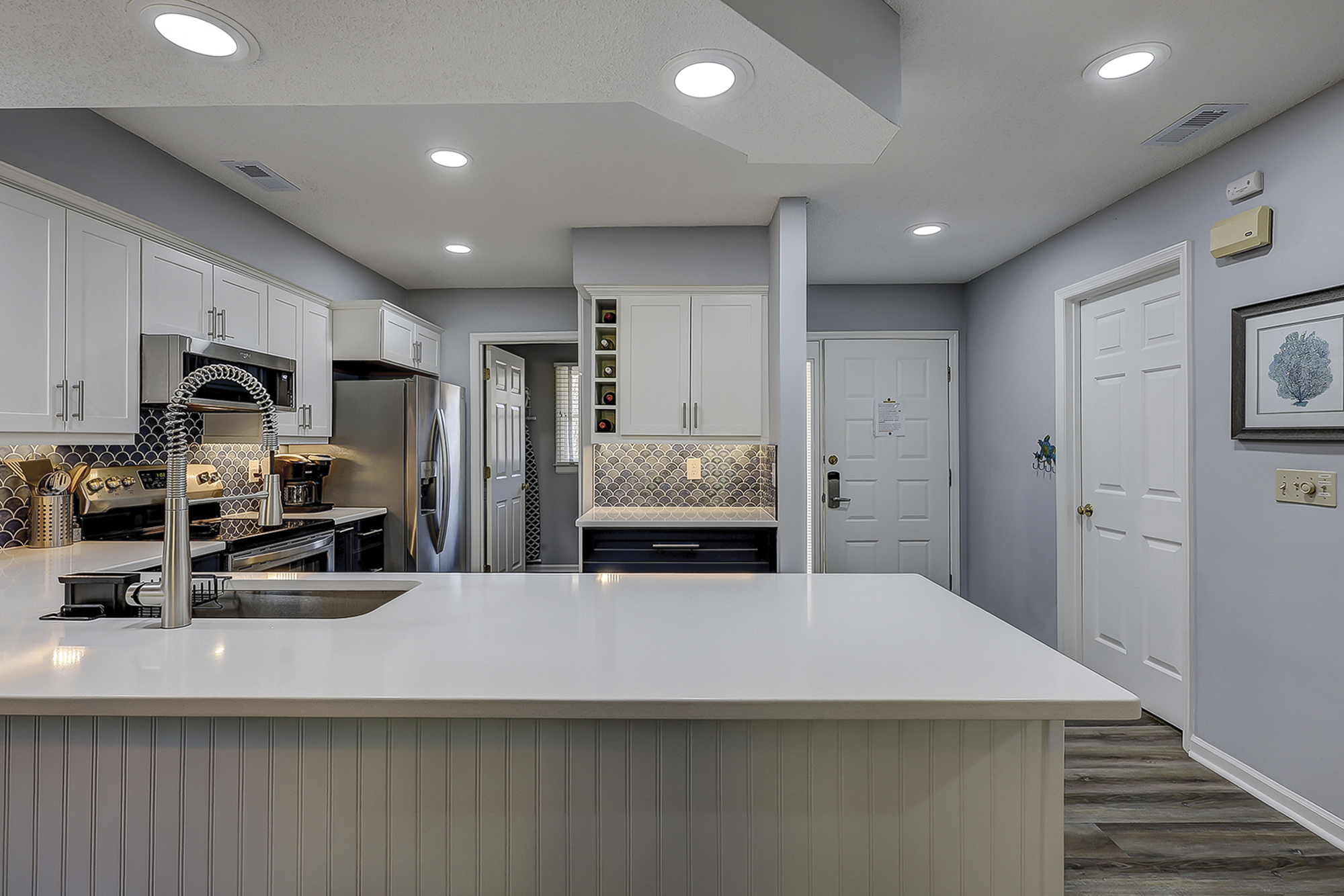 Colonnade Club 174 | Photo 7