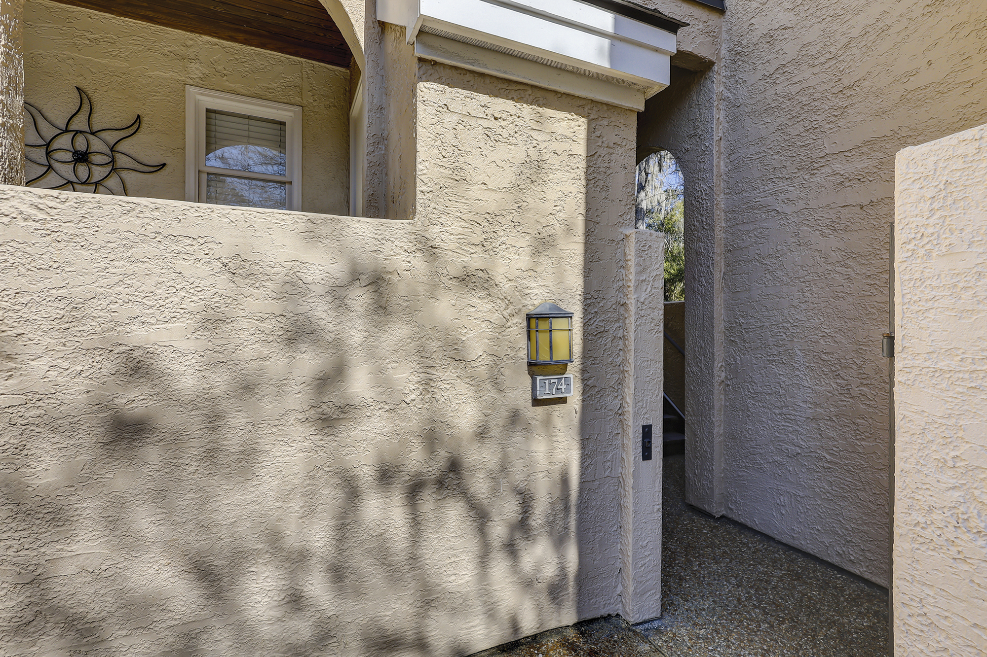 Colonnade Club 174 | Photo 26