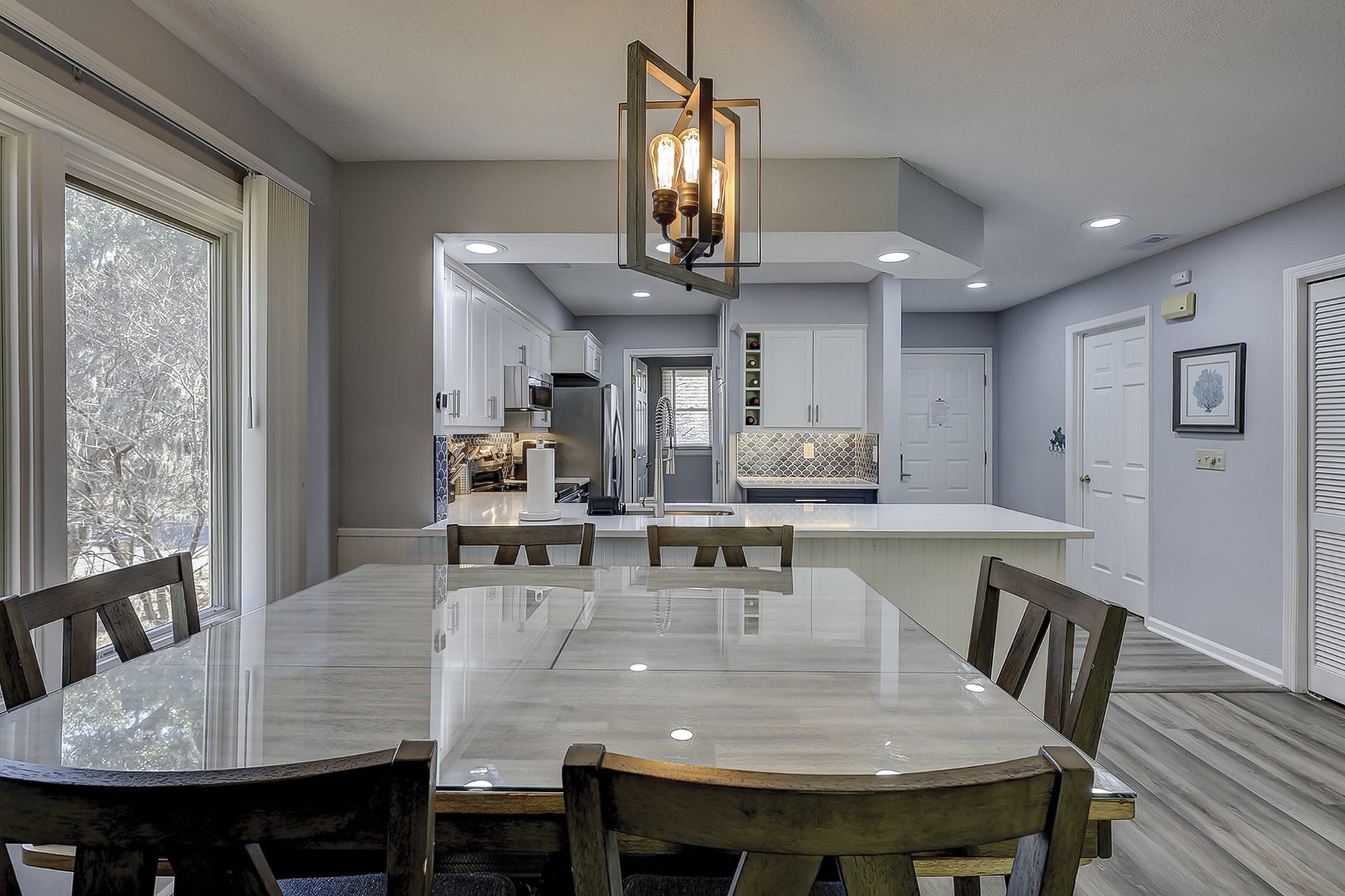 Colonnade Club 174 | Photo 14