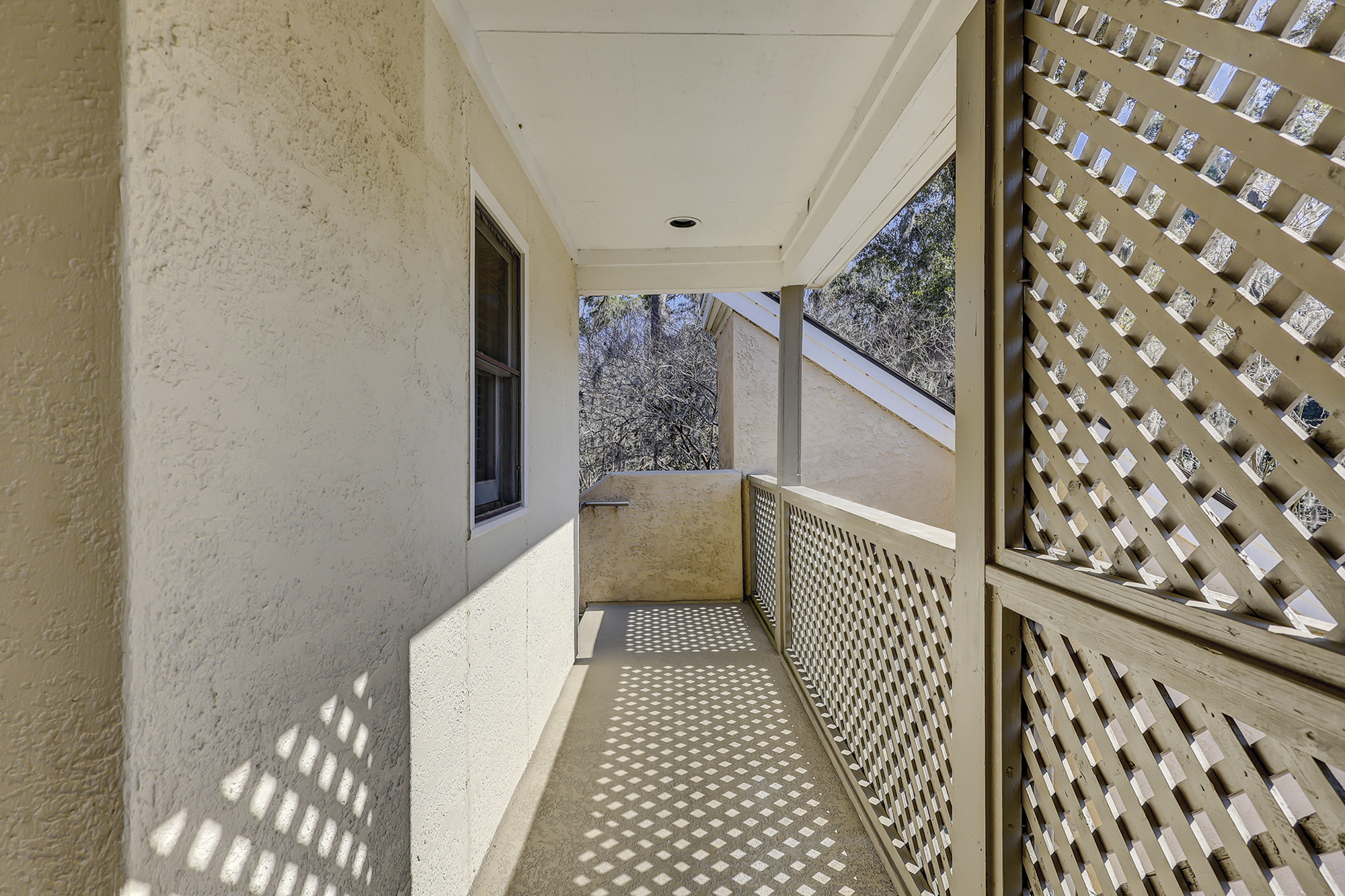 Colonnade Club 174 | Photo 25