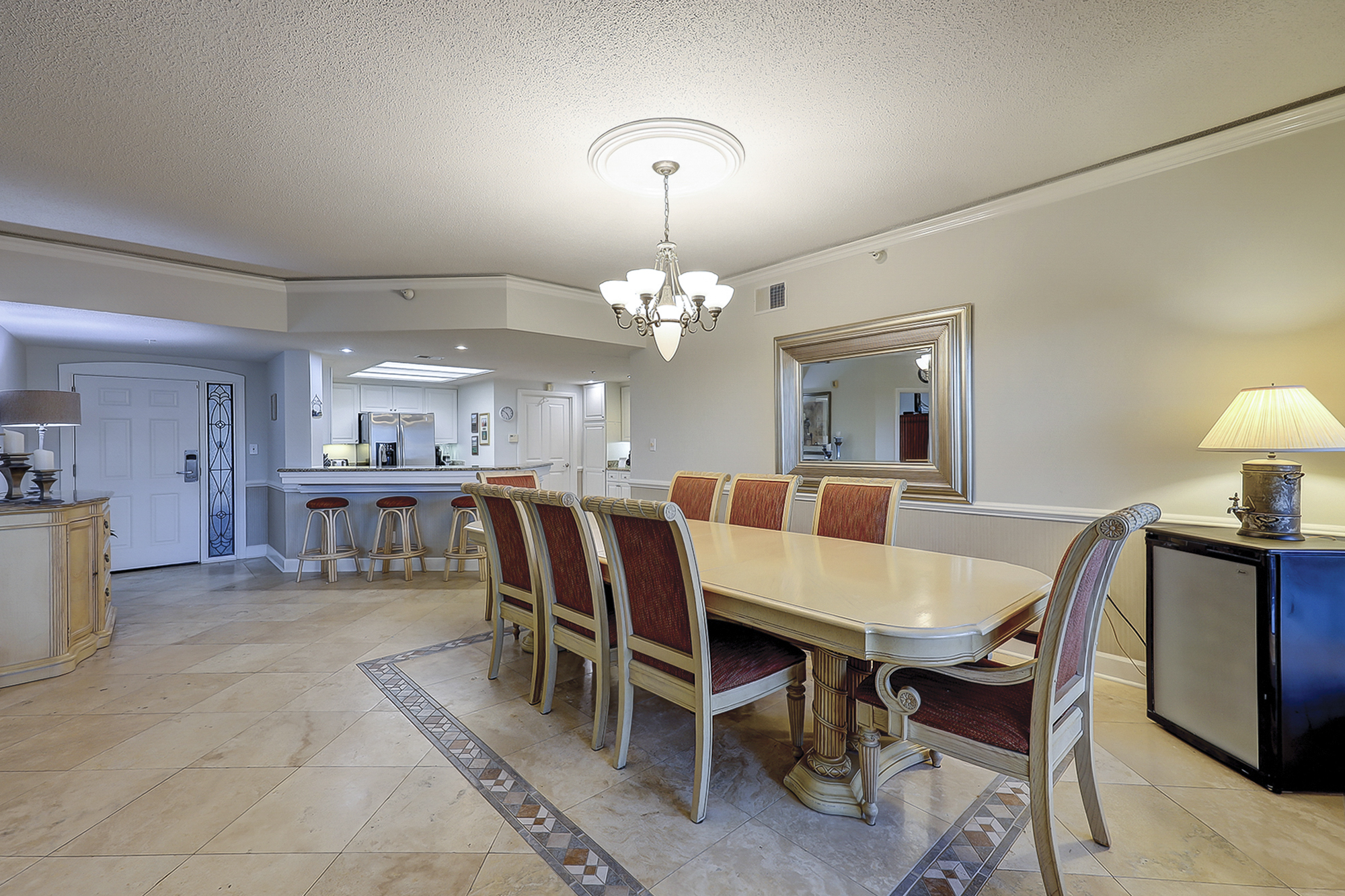 Windsor II 2418 | Photo 8