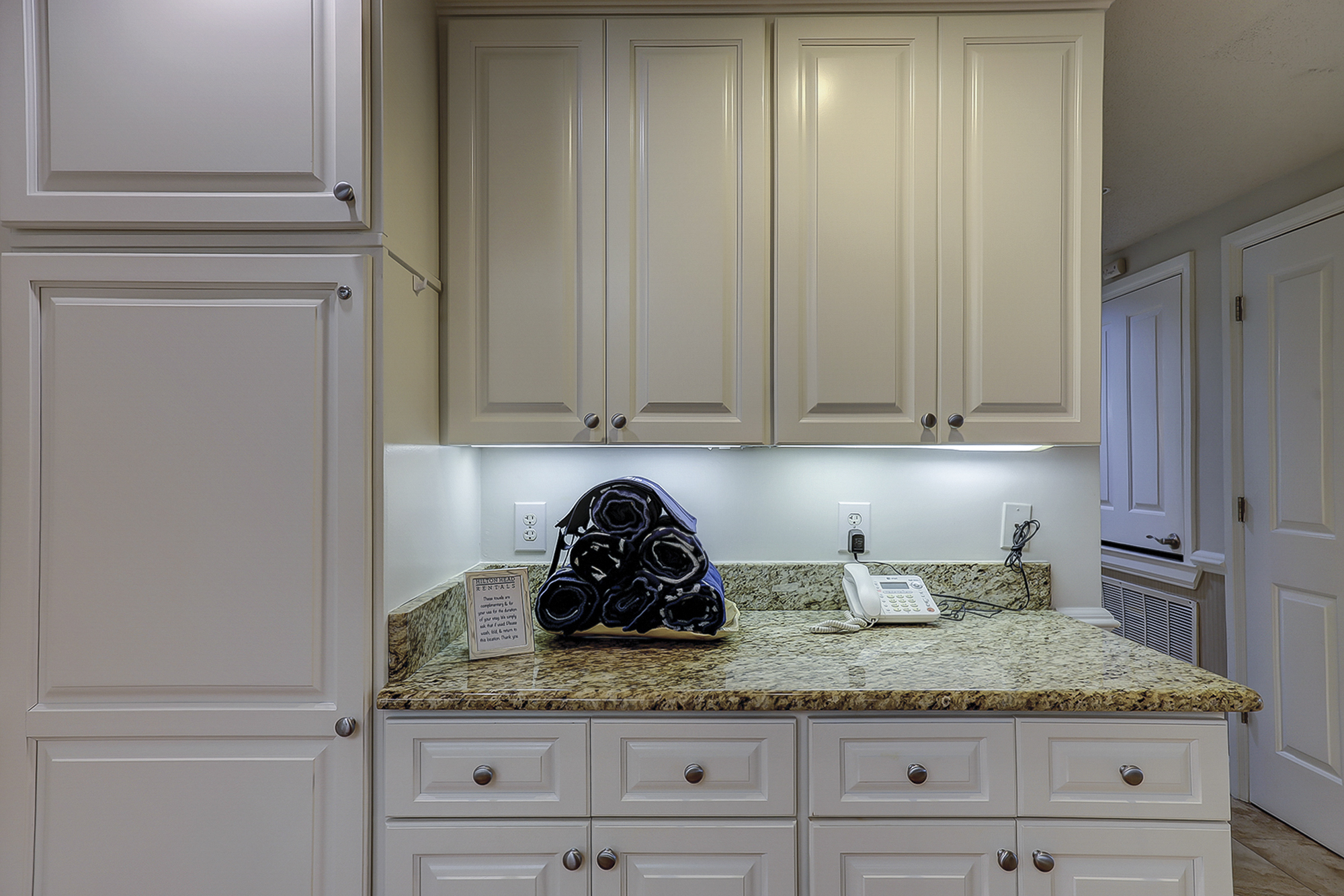 Windsor II 2418 | Photo 42