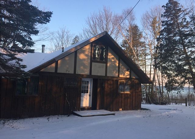 Exterior front of cabin