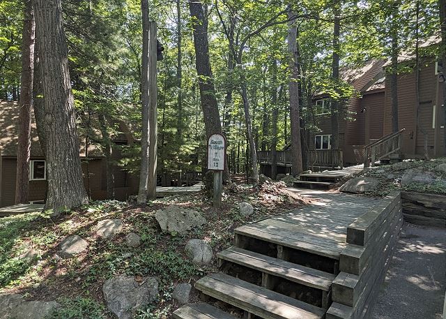 Path to condo