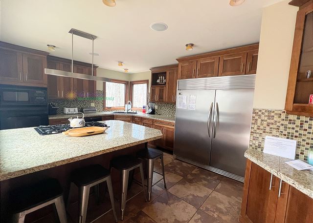 Full kitchen. 