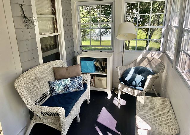 Enclosed porch