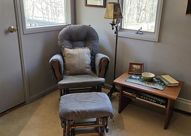 Upstairs queen bedroom