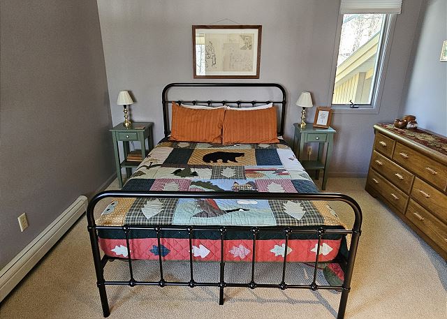 Upstairs queen bedroom