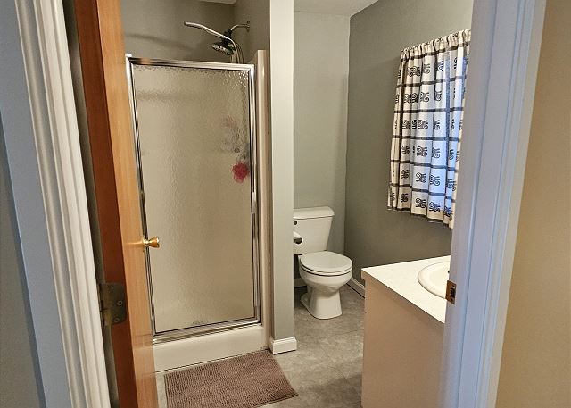 Full Size Bath