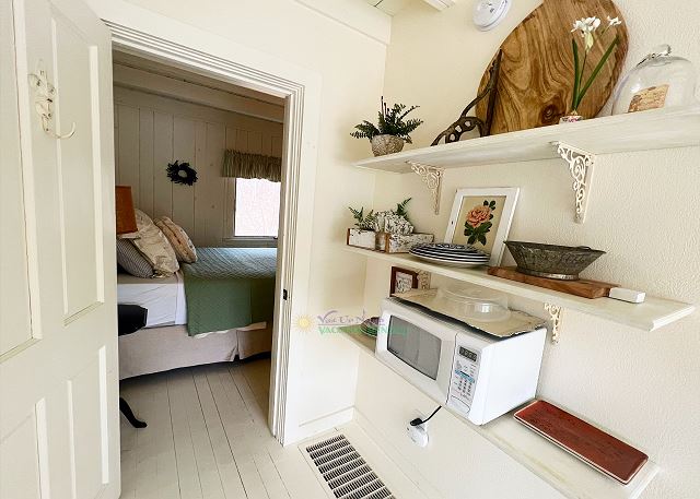 Main floor bedroom. 