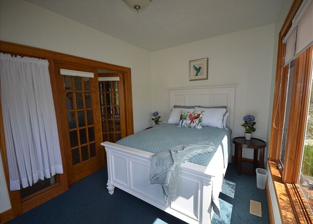 Full bed street side of house