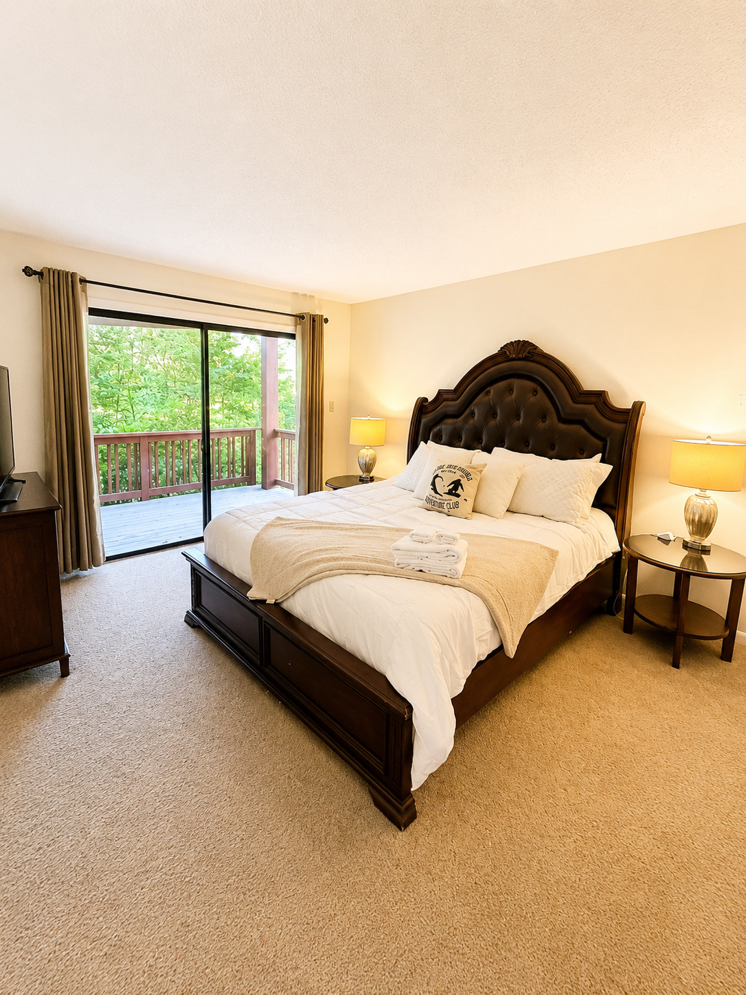 Beech Haven | Ski-In/Out - Sauna - Sleeps 18 | Photo 13