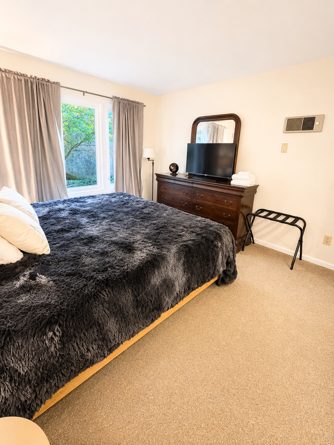 Beech Haven | Ski-In/Out - Sauna - Sleeps 18 | Photo 24