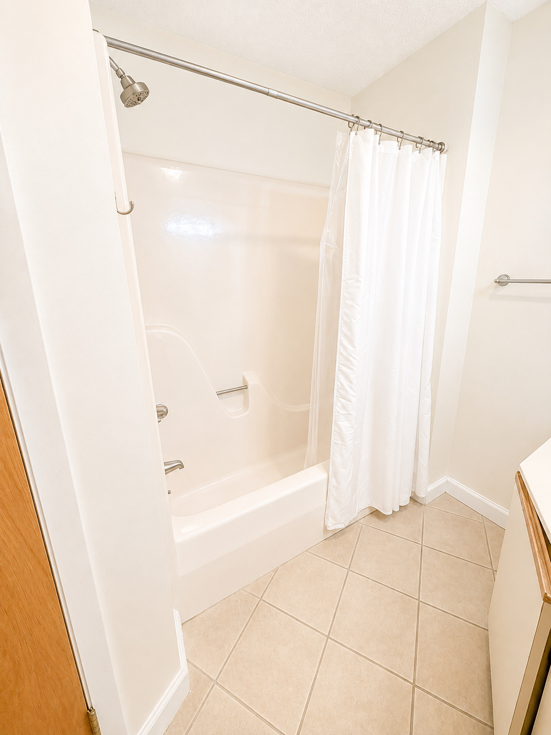 Beech Haven | Ski-In/Out - Sauna - Sleeps 18 | Photo 26