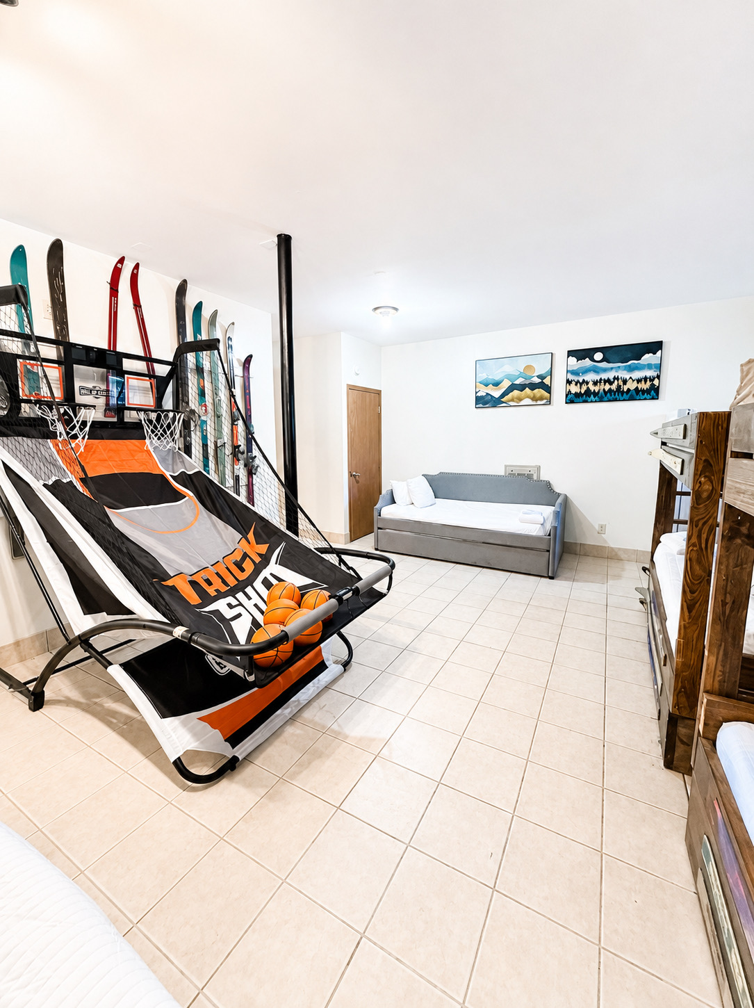 Beech Haven | Ski-In/Out - Sauna - Sleeps 18 | Photo 5