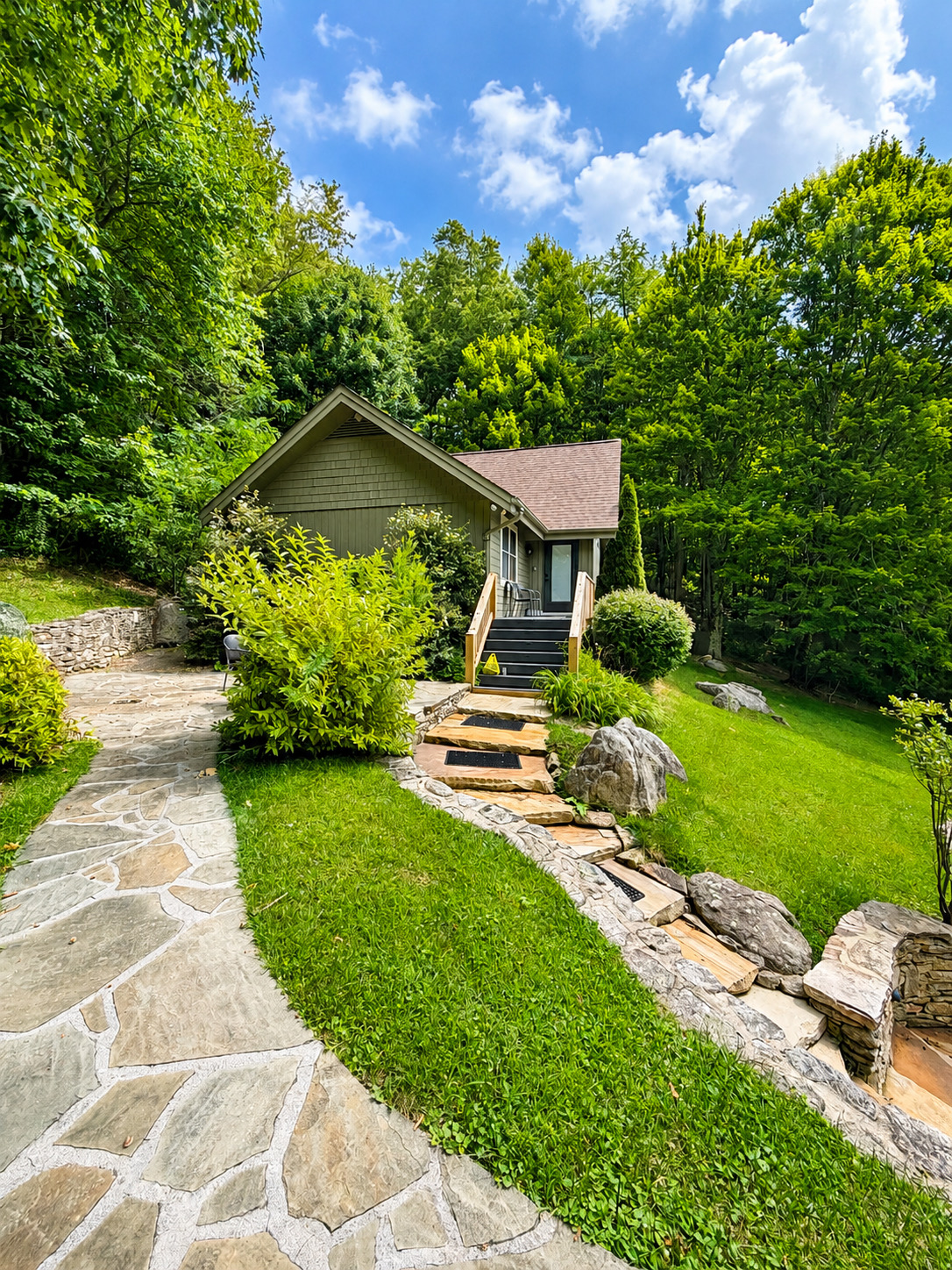 Tranquility House | Hot Tub - Views - Fireplace | Photo 8