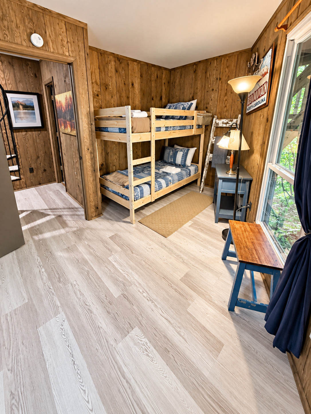 Beech Nutz - mountain view, deck and wood burning fireplace | Photo 16