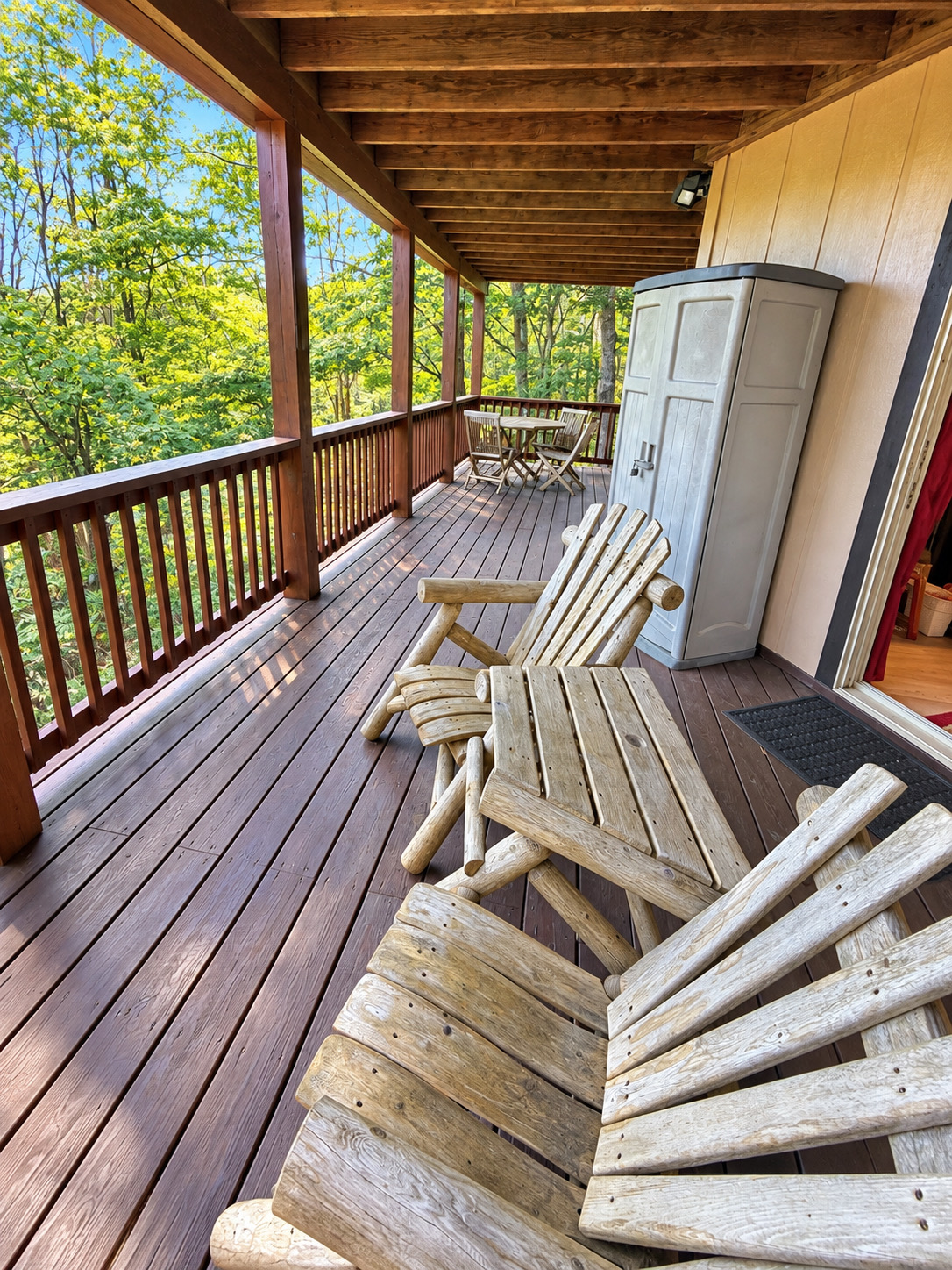 Beech Nutz - mountain view, deck and wood burning fireplace | Photo 14