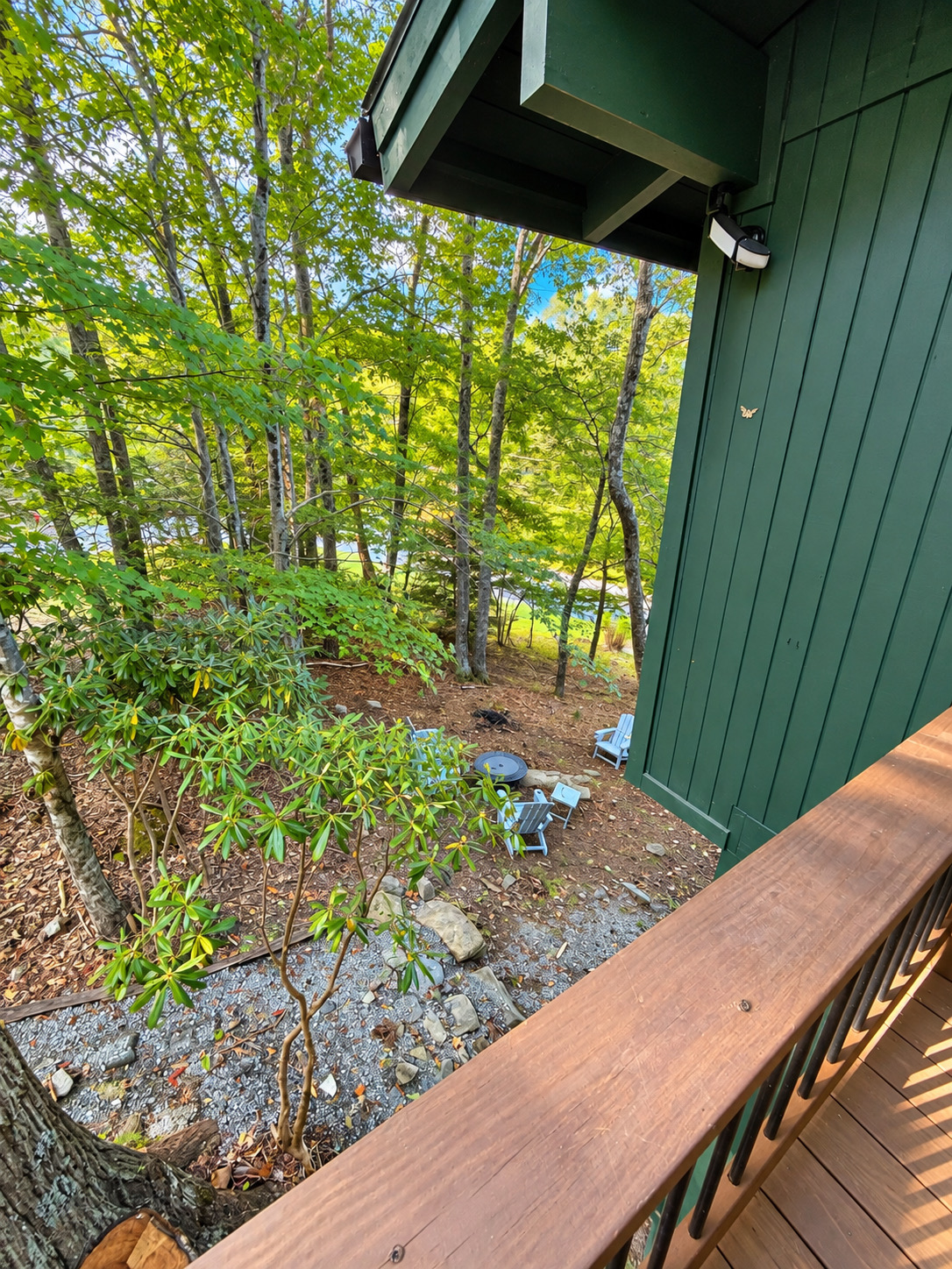 Tree Top Cabin - outdoor firepit, deck, wood burning fireplace | Photo 2