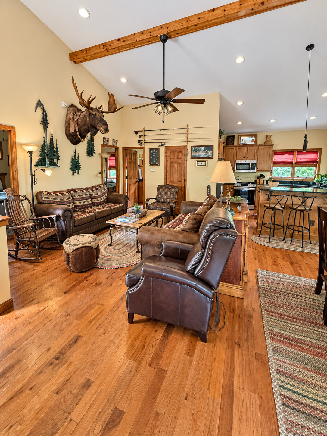 Eagle Rock - Hot Tub, Firepit, Gas Fireplace, Rec Room | Photo 1