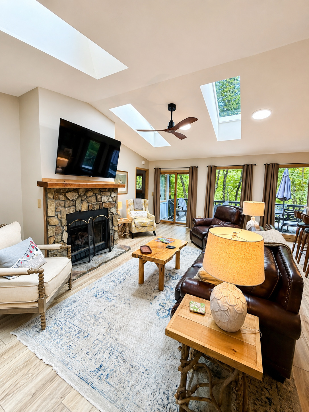 Happy Ours - Fire Pit, Deck, Community Pool (Summertime) | Photo 30