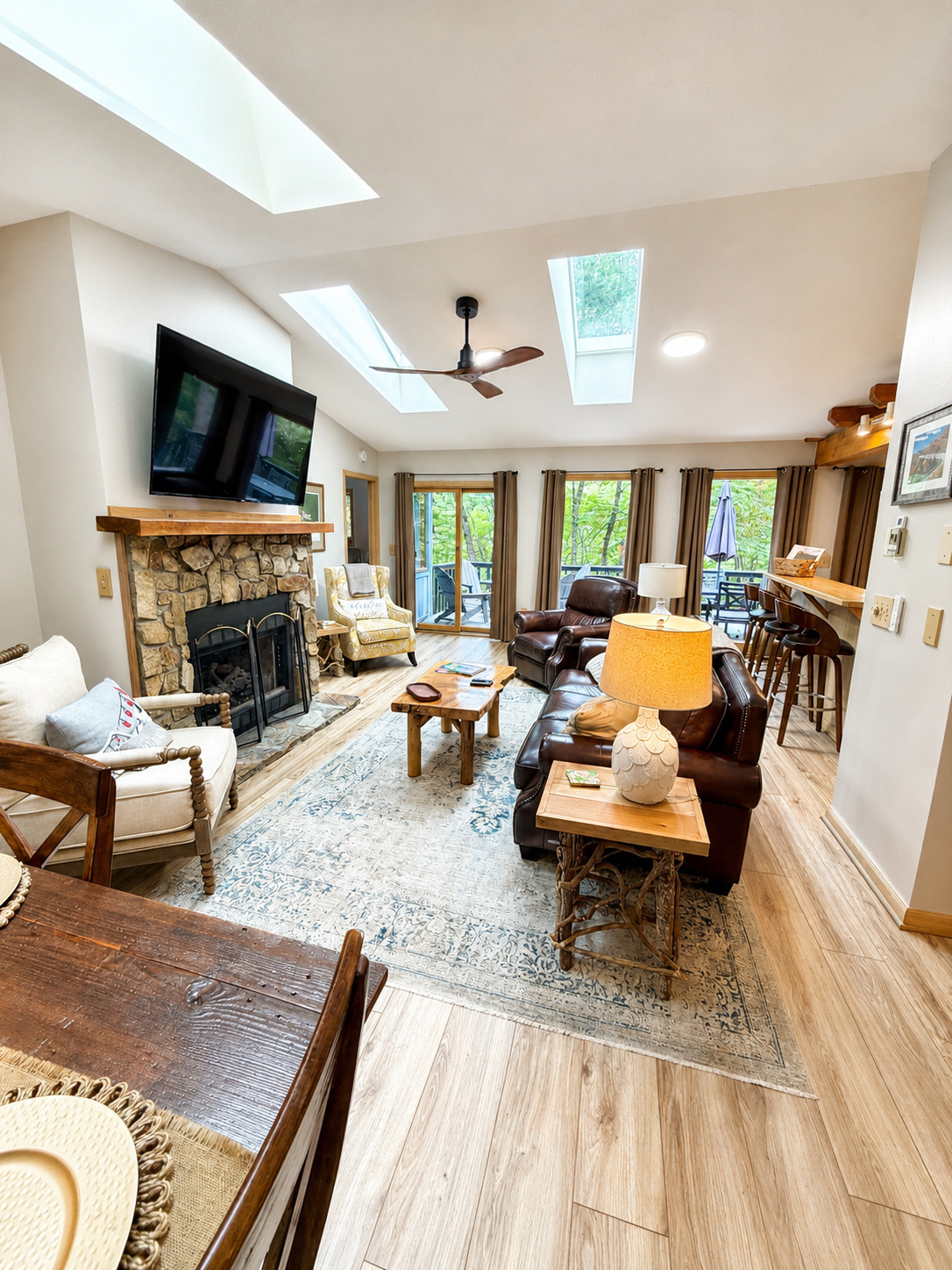Happy Ours - Fire Pit, Deck, Community Pool (Summertime) | Photo 31