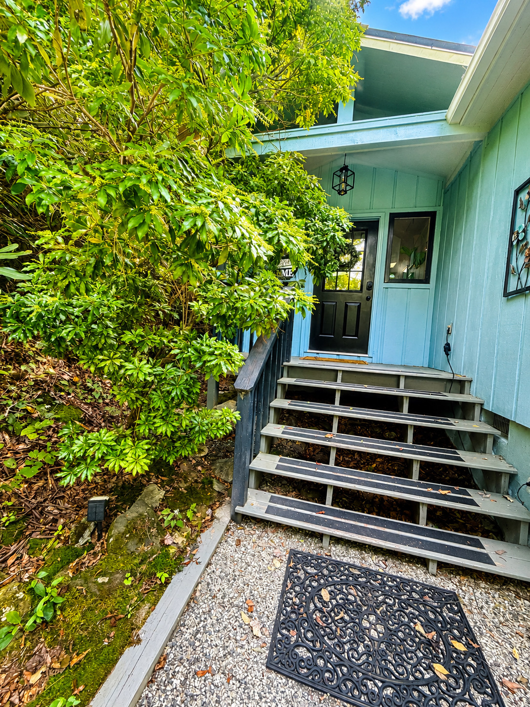 Happy Ours - Fire Pit, Deck, Community Pool (Summertime) | Photo 2