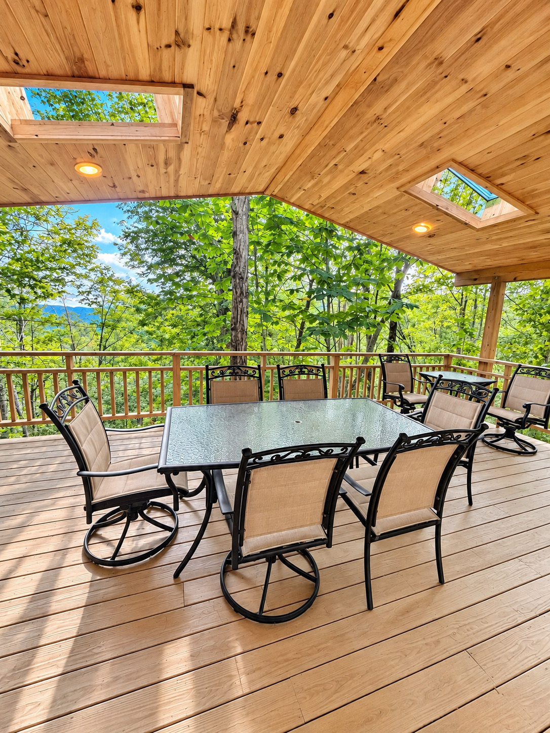Lakeledge Hideaway - Covered Decks, Located on Beech Mountain | Photo 9