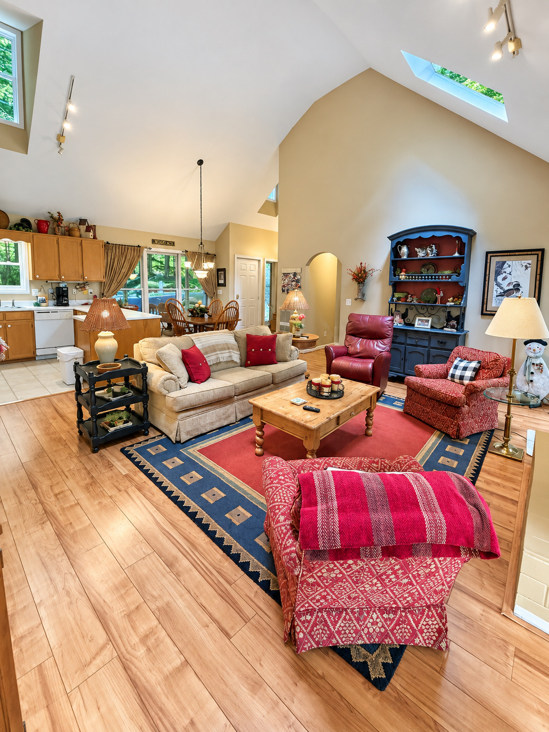 Lakeledge Hideaway - Covered Decks, Located on Beech Mountain | Photo 3