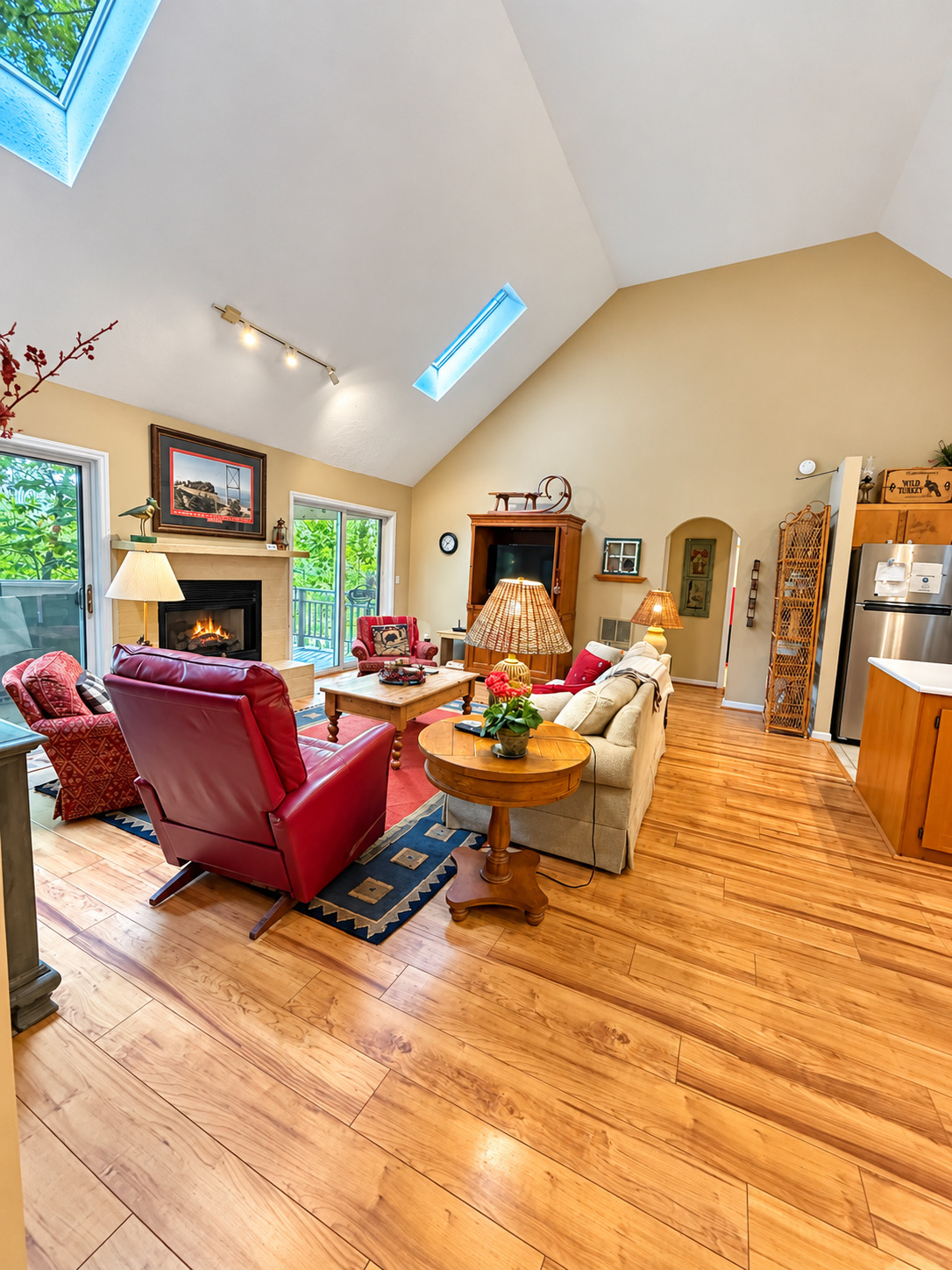 Lakeledge Hideaway - Covered Decks, Located on Beech Mountain | Photo 16