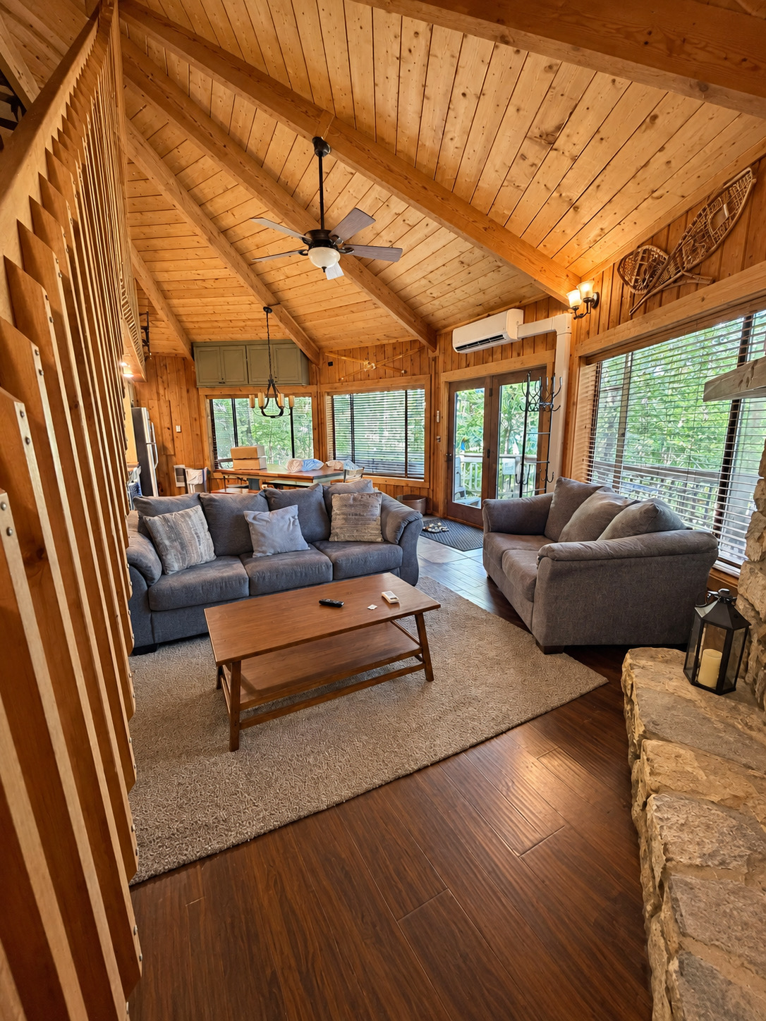 The Tree House with private hot tub, walk to slopes, and pet friendly | Photo 8