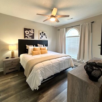 Immaculate Myrtlewood | Photo 13