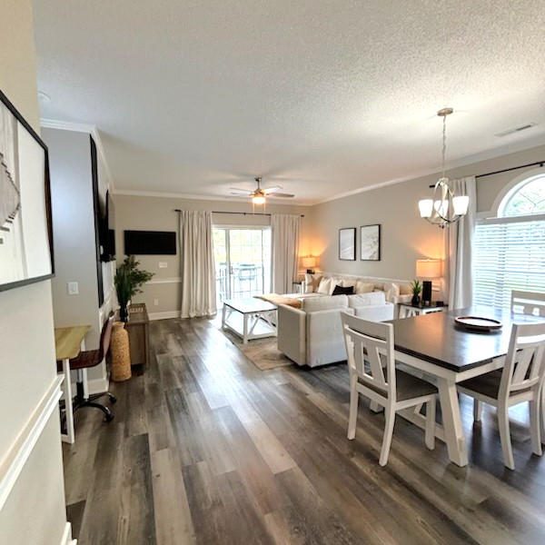 Immaculate Myrtlewood | Photo 24