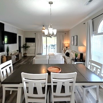 Immaculate Myrtlewood | Photo 16