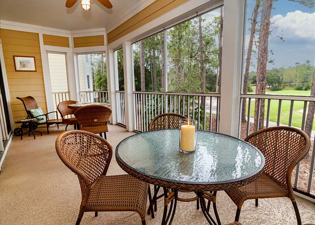 Direct Golf course View - screened lanai-sleeps 8 - pool-hot tub-near beaches