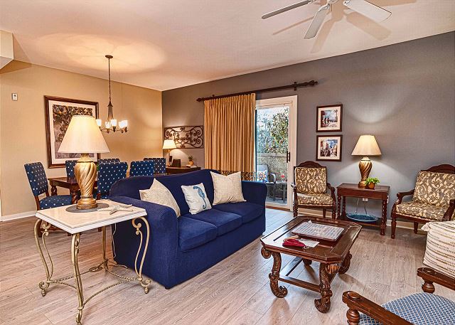 1-BR balcony-no carpet-full kitchen-W/D-cable-community pool & hot tub