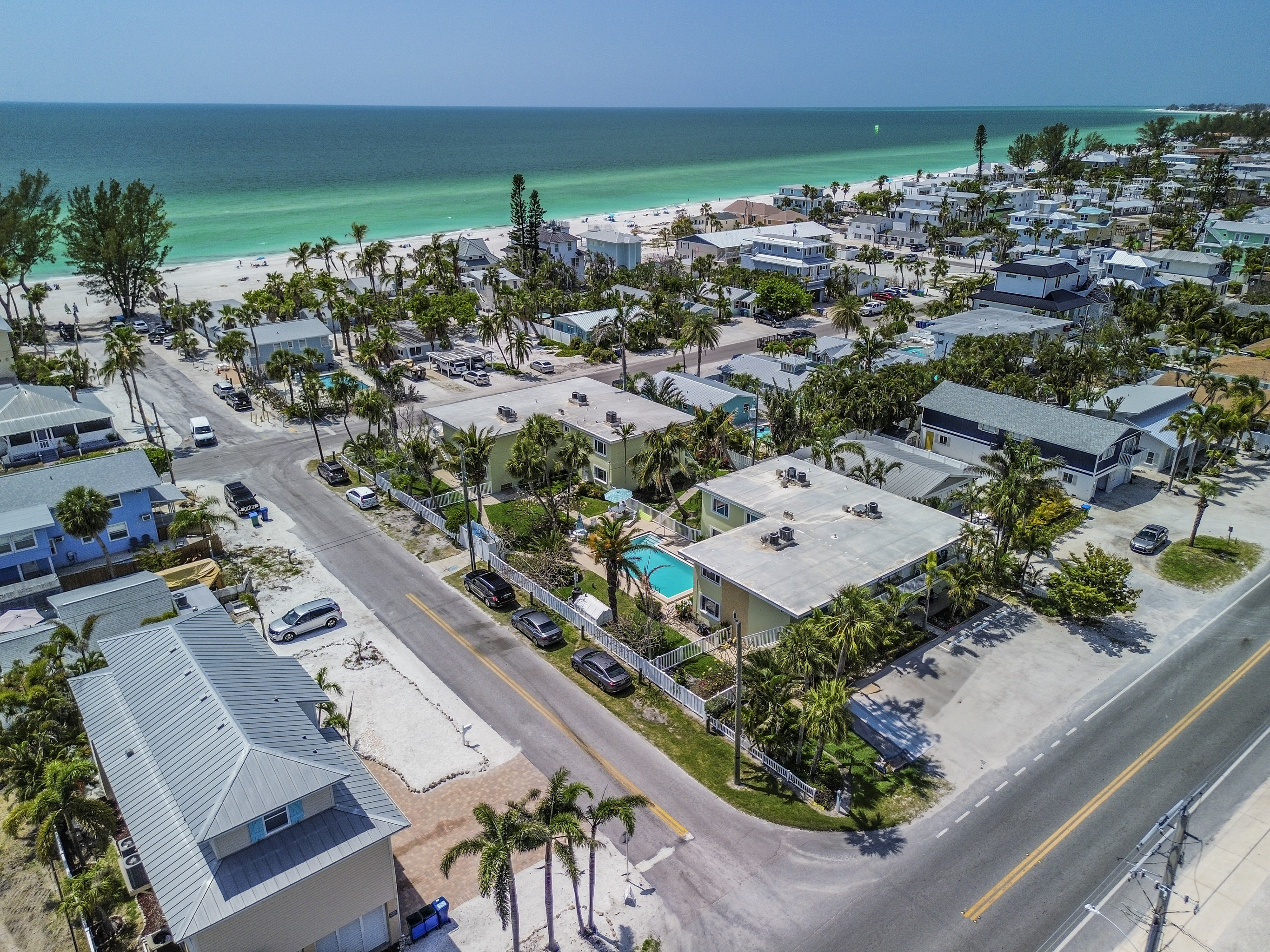 Palm Cay 5