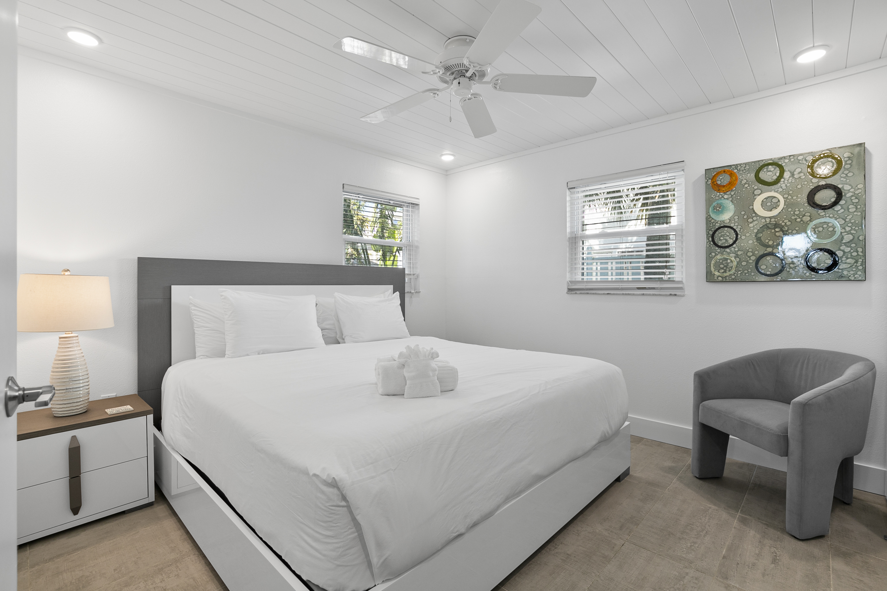 Bayview Inn #101