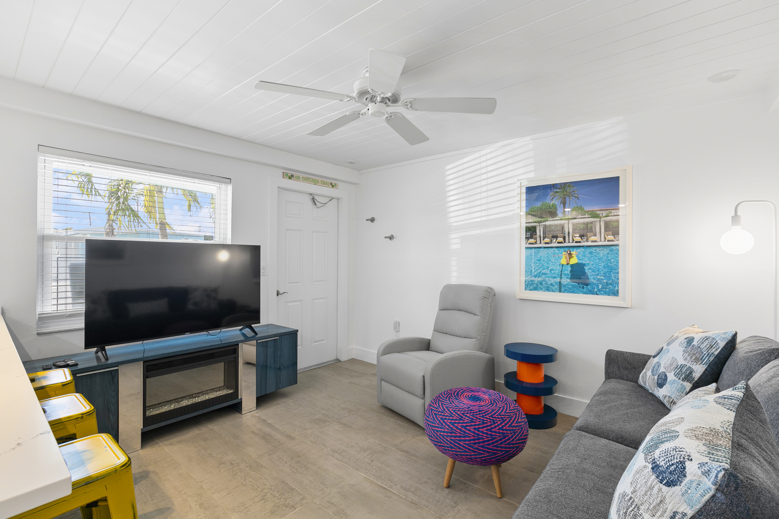 Bayview Inn #101