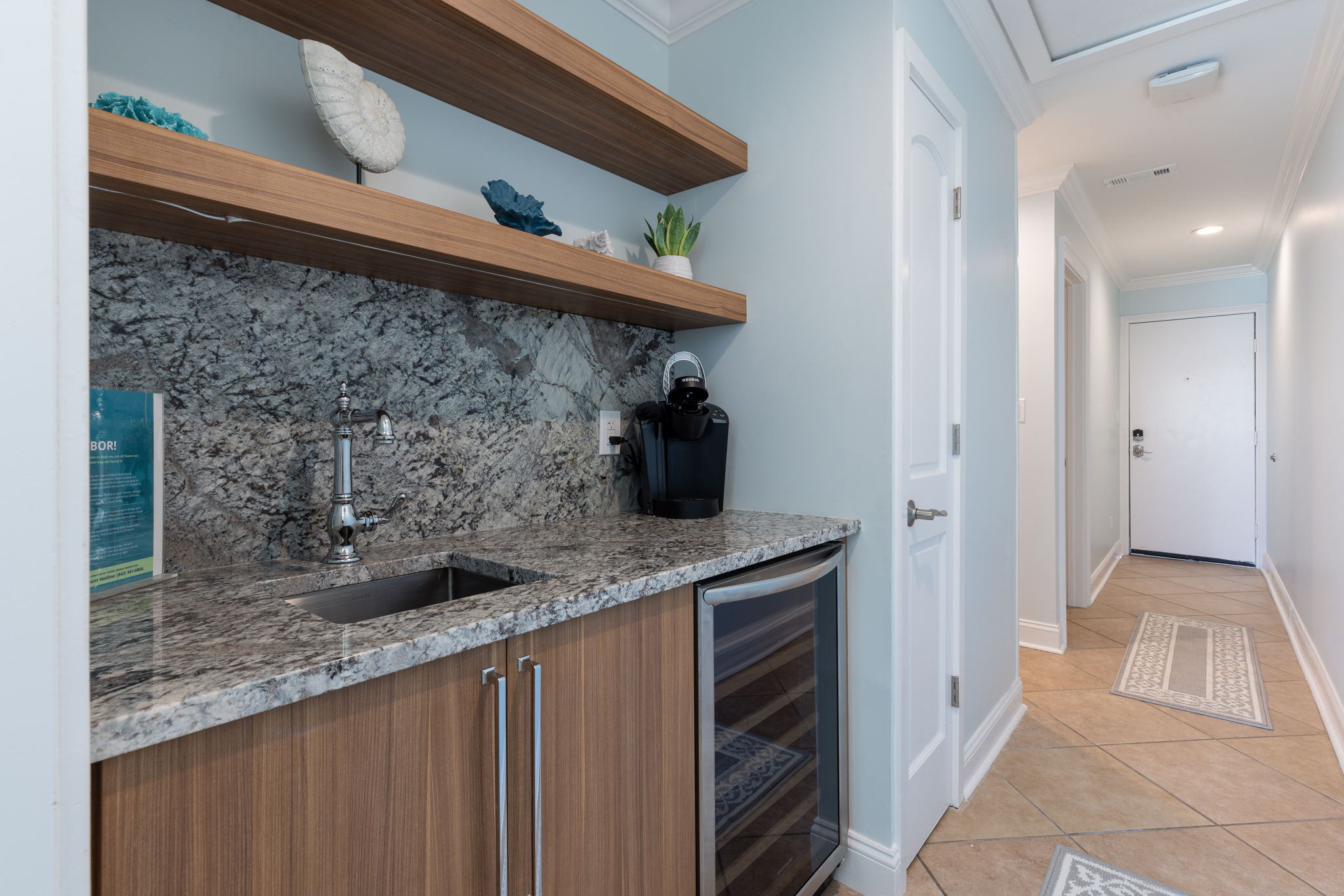 339 Breakers | Photo 5