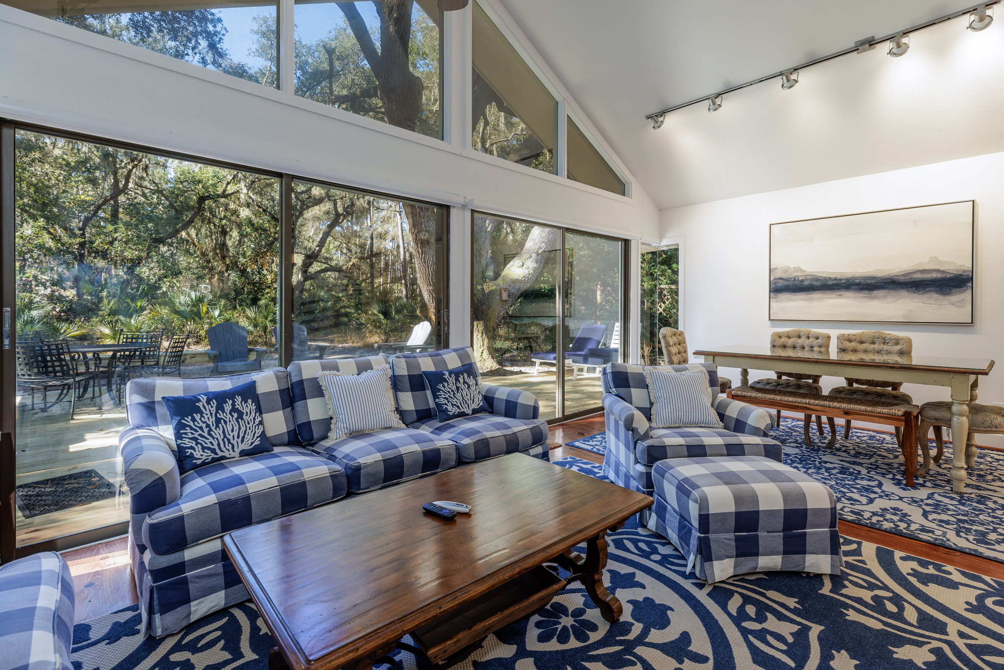 12 Dewberry | Photo 10