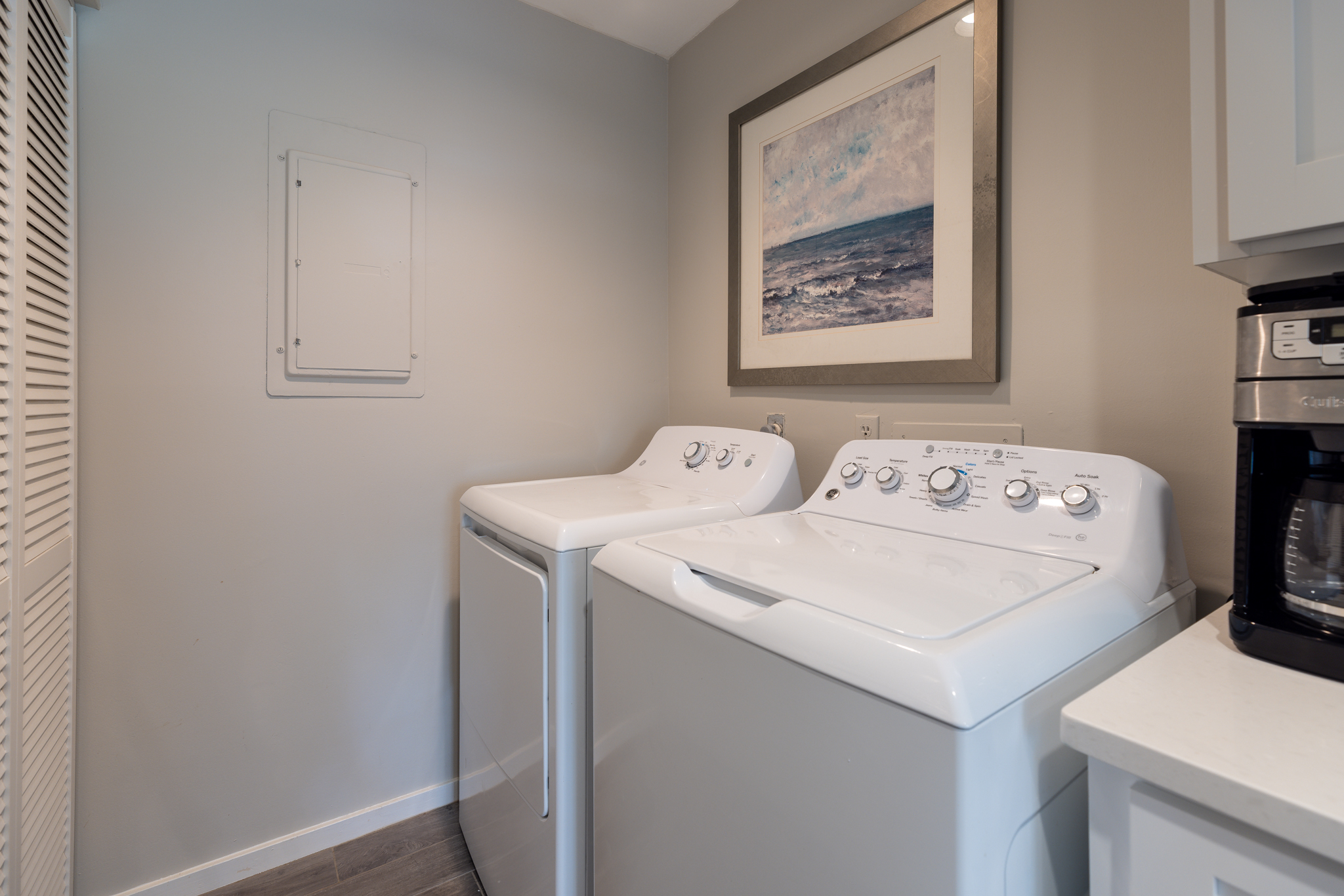 2354 Racquet Club Villas | Photo 11