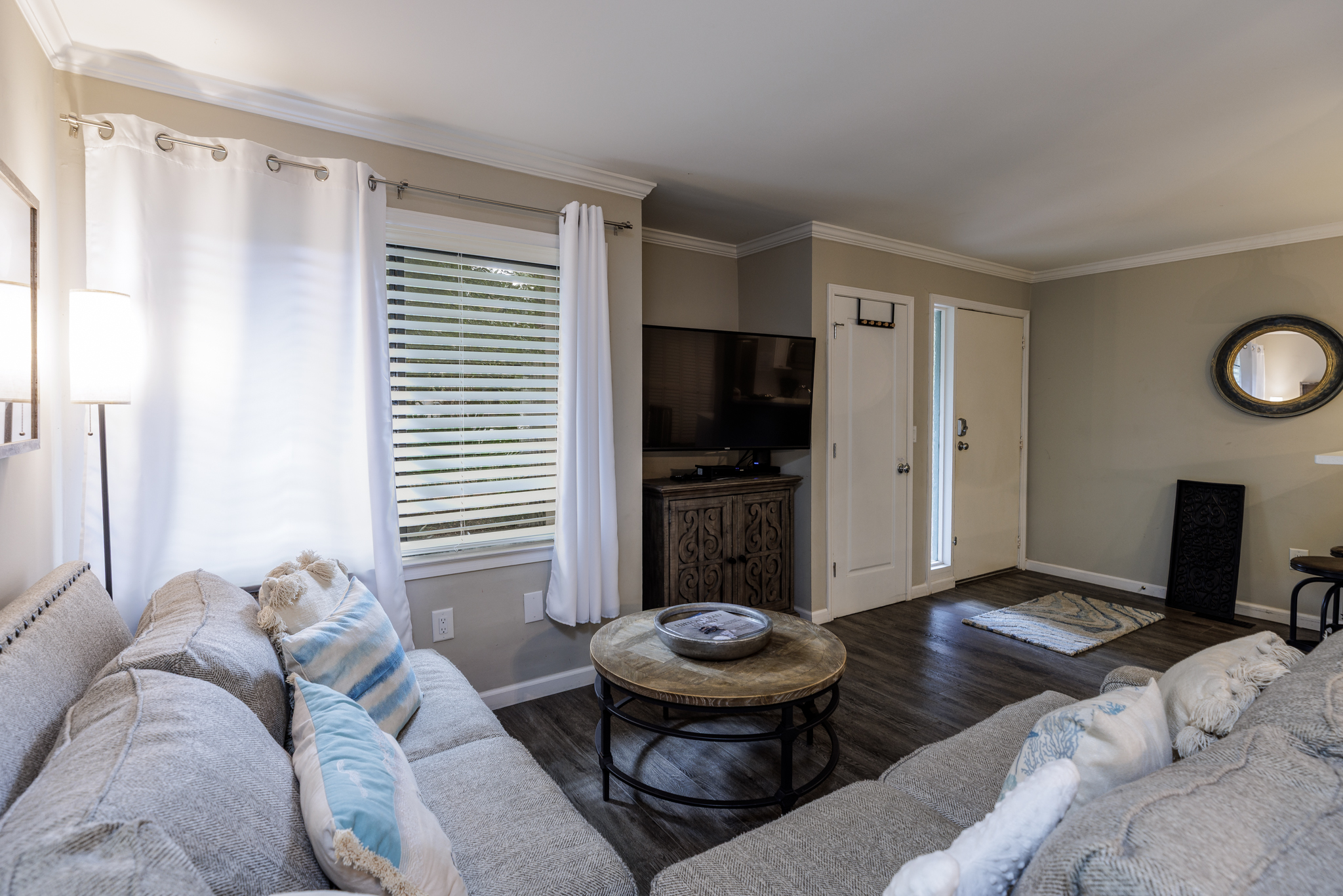 53 Forest Gardens | Photo 3