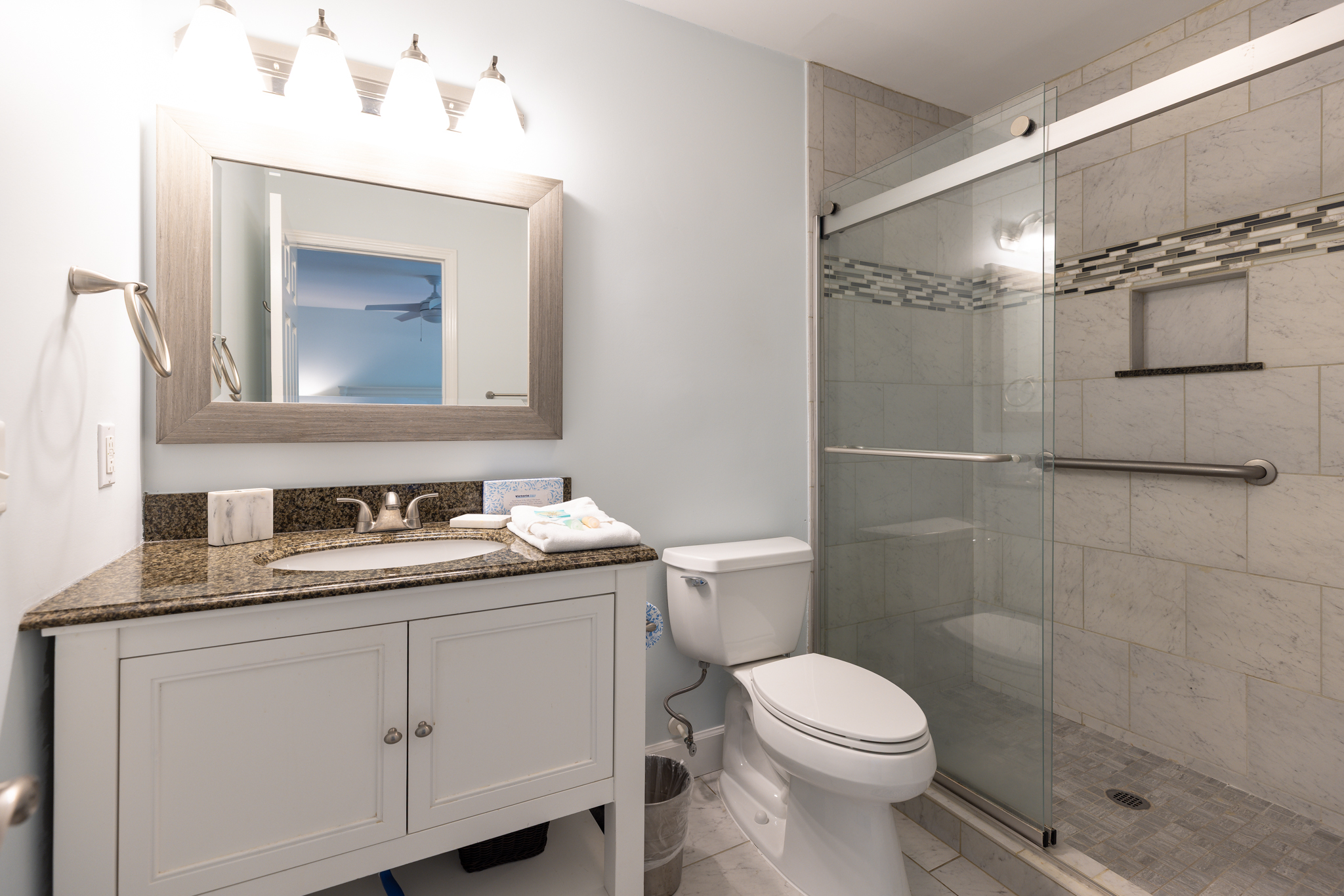 24 The Cottages | Photo 13